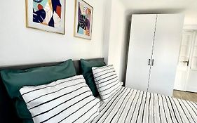 Turqoise Central Apartaments